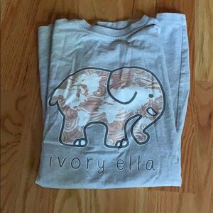 Ivory ella gray and pink tshirt 🐘